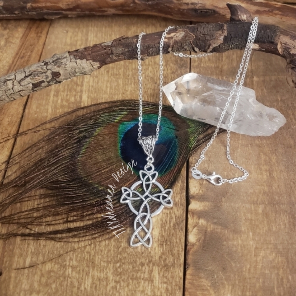 Celtic Cross Pendant 925 Silver Necklace Celtic Knot Circle Loop Eternity Symbol - Picture 8 of 11
